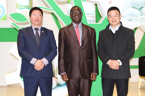 肯尼亞來訪_副本.jpg 肯尼亞來訪_副本.jpg